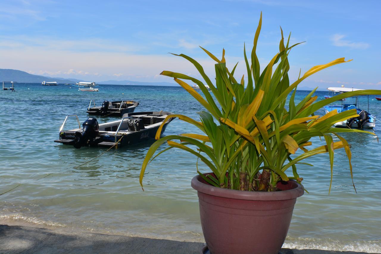 Captngreggs Dive Resort Puerto Galera Exterior foto